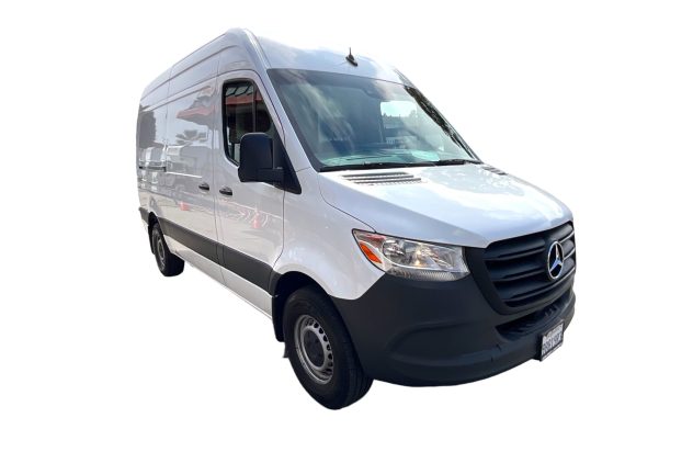 Sprinter 144″ with Shelving